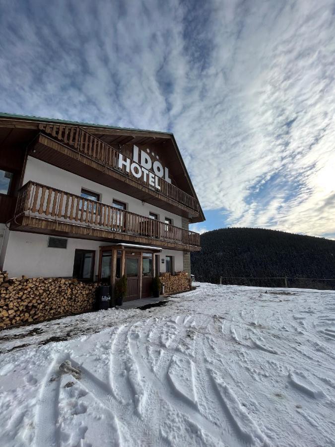Horsky Hotel Idol ホルニー・ミーセチキ エクステリア 写真